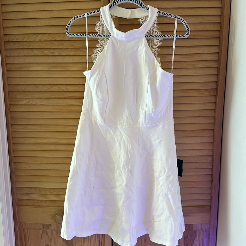 NWT Lulu’s halter top white dress with Lace back